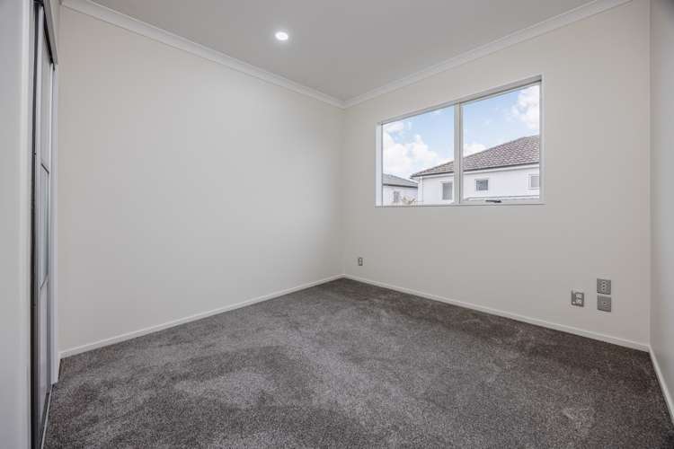 10 Savina Court Flat Bush_15