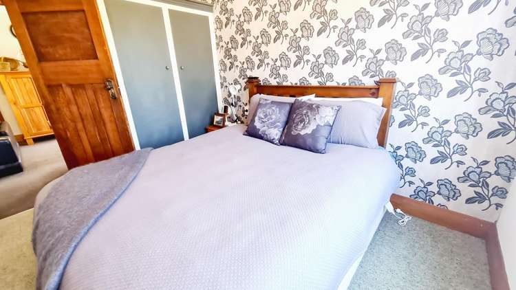 5 Drury Street West Colac Bay_10