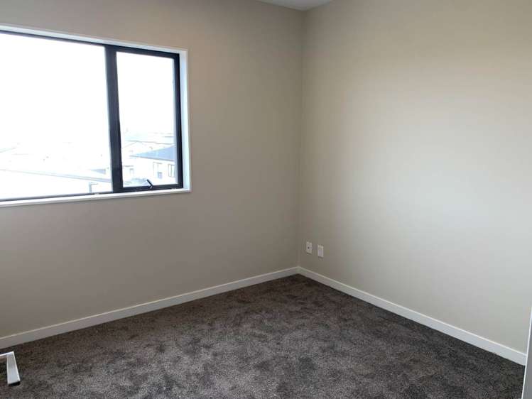 42 Willowherb Lane Hobsonville_6