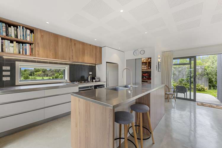 635 Cove Road Waipu_7