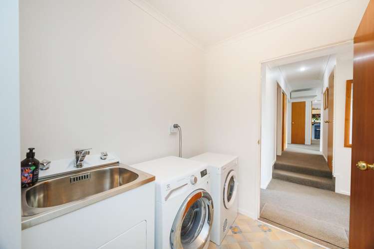 1 Sycamore Crescent Fitzherbert_16