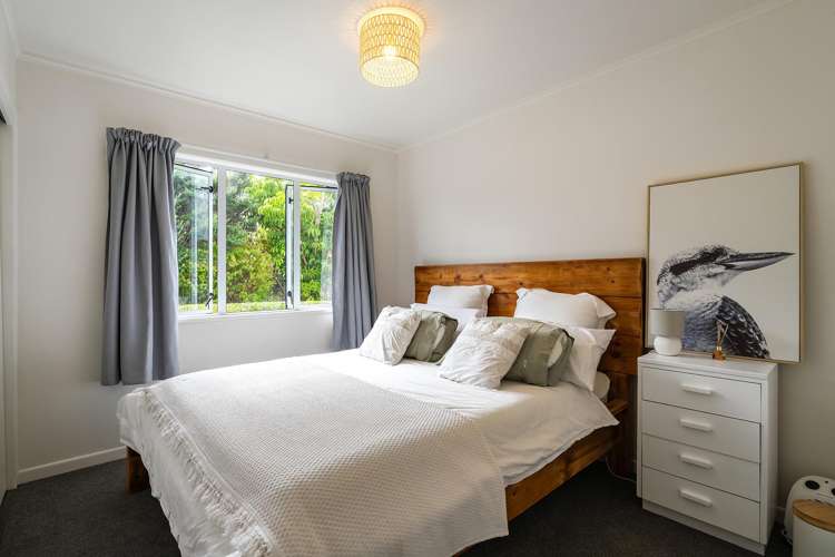 24 Montgomery Avenue Onerahi_10