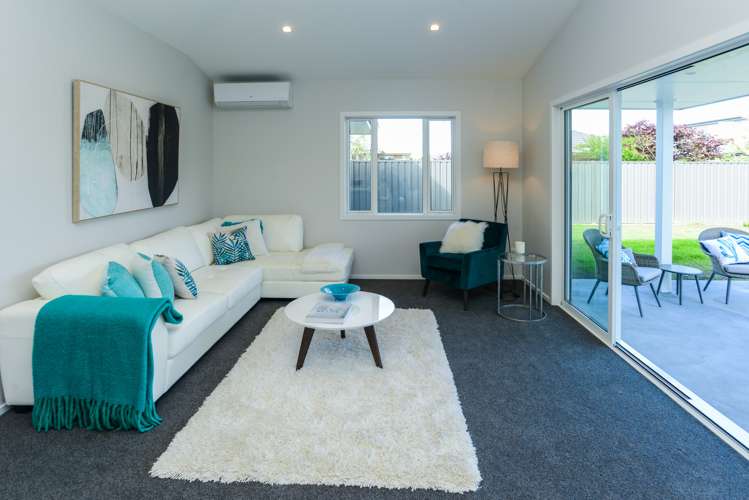 552 Lyndhurst Road Frimley_22