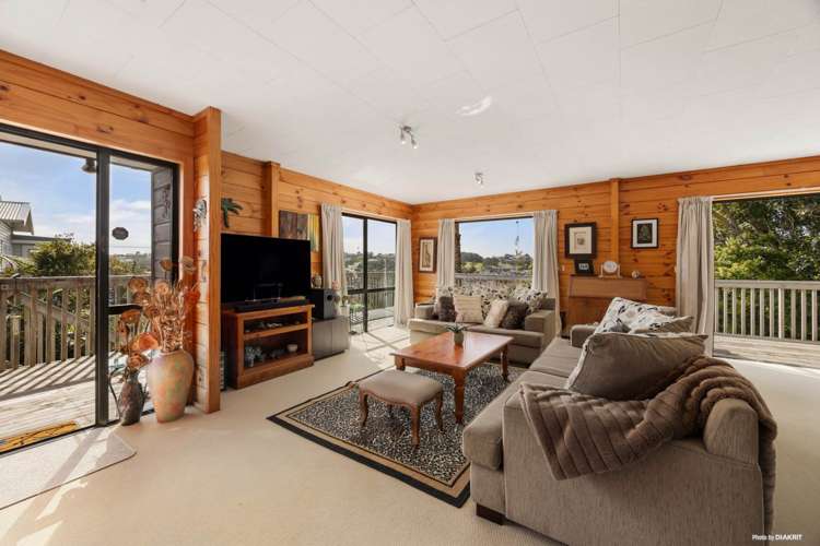 8A Matai Road Stanmore Bay_1