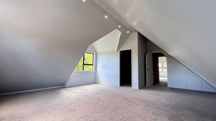 34 Orinda Close Botany Downs_6