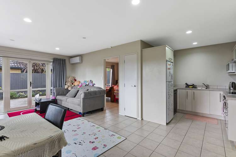 2 Vinograd Drive Te Atatu Peninsula_40