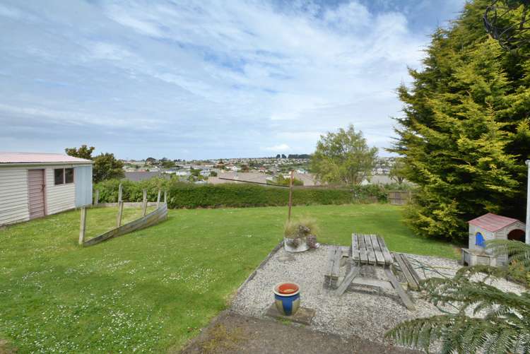 8 Pladda Street Calton Hill_14