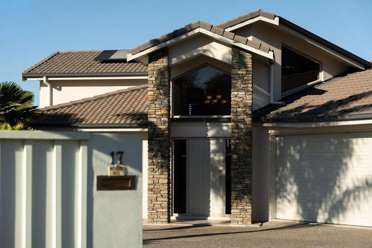 17 Sutton Way_2