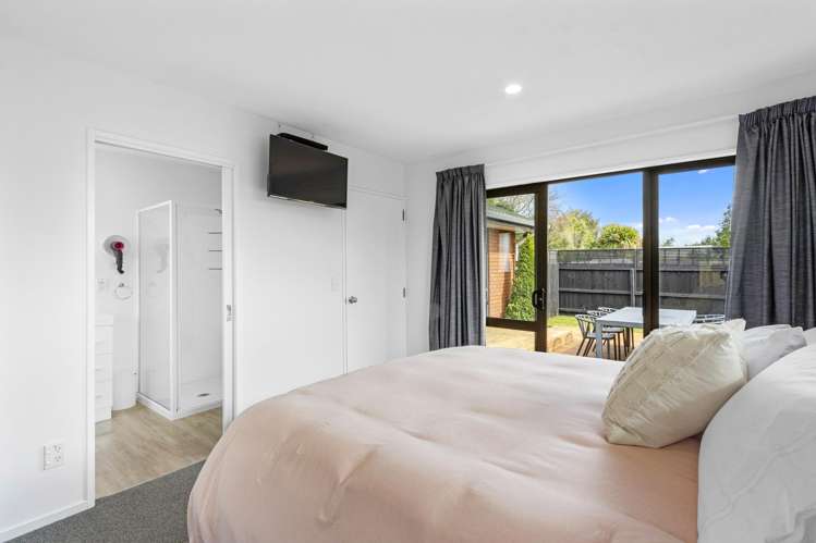 2/71 Shirley Road Shirley_9