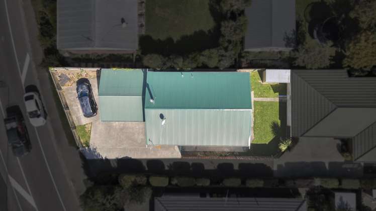 73 Frankleigh Street Somerfield_13