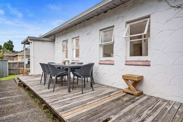 18a Lake Road Devonport_1