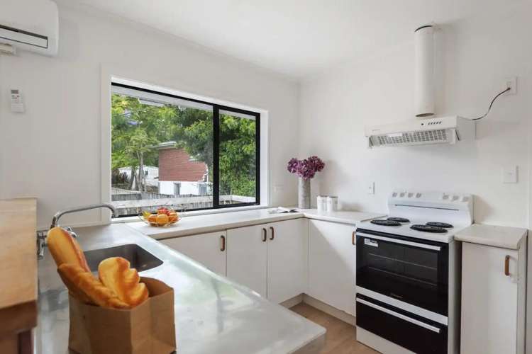 24A Richards Avenue Forrest Hill_7