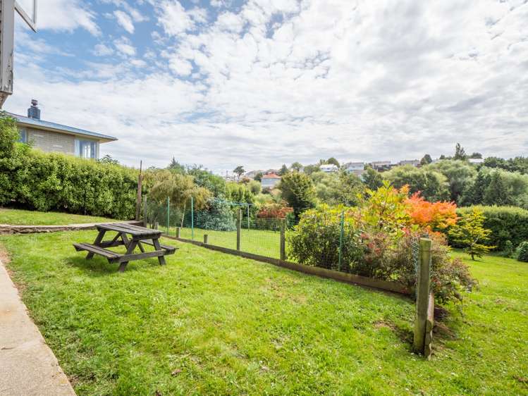 22 Panmure Avenue Calton Hill_20