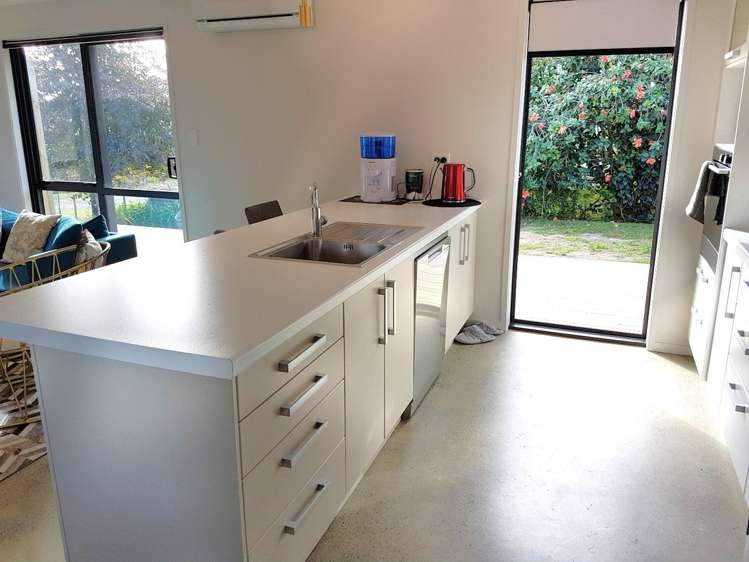 32 Manaia View 2010_5