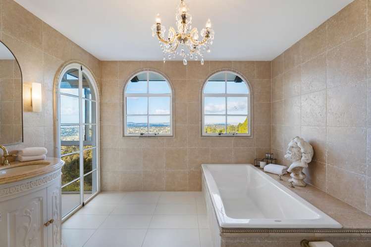 35 Tawini Road Titirangi_12