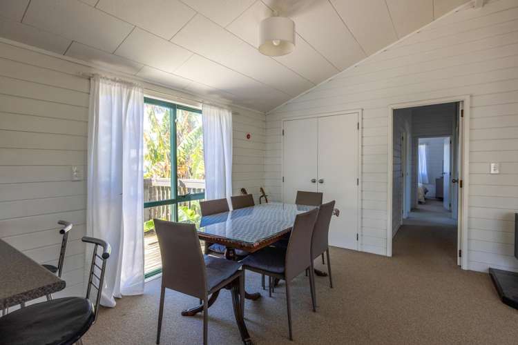 504 Sea View Road Onetangi_11