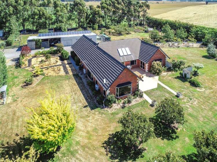 247 The Lake Road Leeston_20