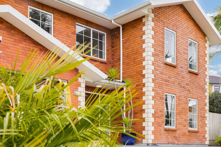 54 Leafield Crescent Henderson_31