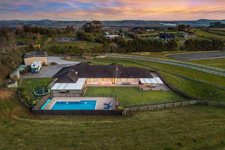 13 Hill Top Road East Pukekohe_34