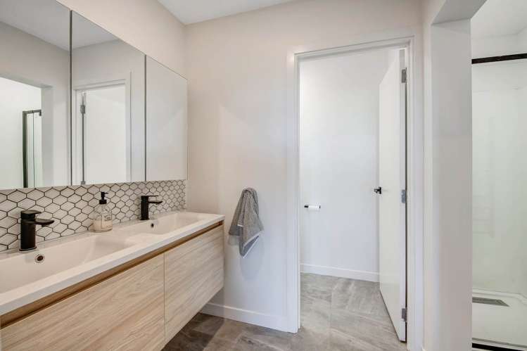 167 Motutara Road Muriwai_30