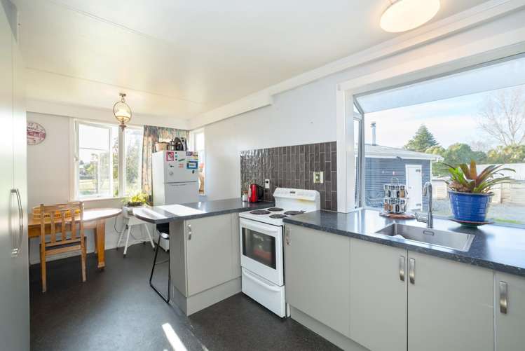 27 Kummer Crescent Masterton_6