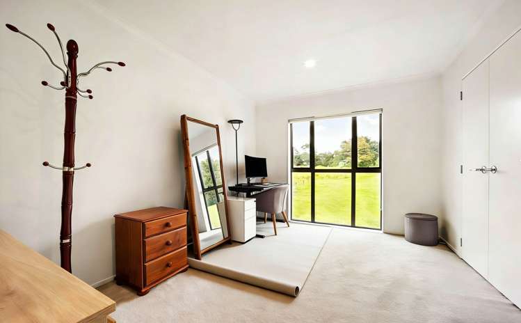 16 William Wallbank Crescent Swanson_14