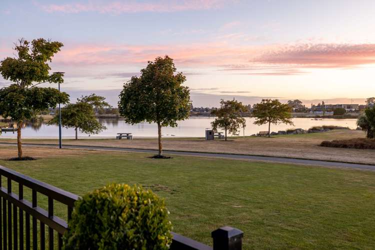 51 The Esplanade Pegasus_13