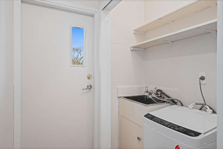 14 Cleghorn Street Redwoodtown_13