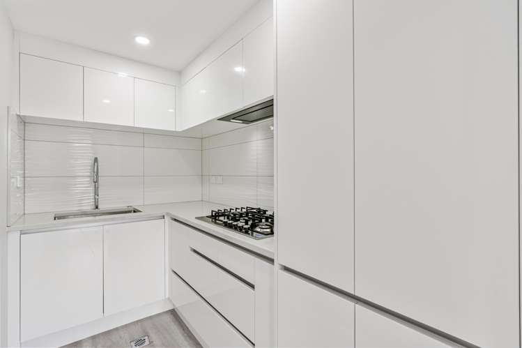 4 Tawapou Close Massey_14