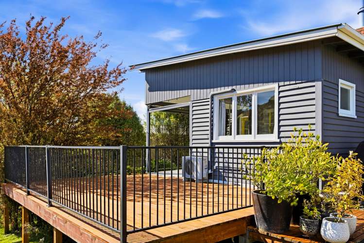 5 Freyberg Road Fairfield_12