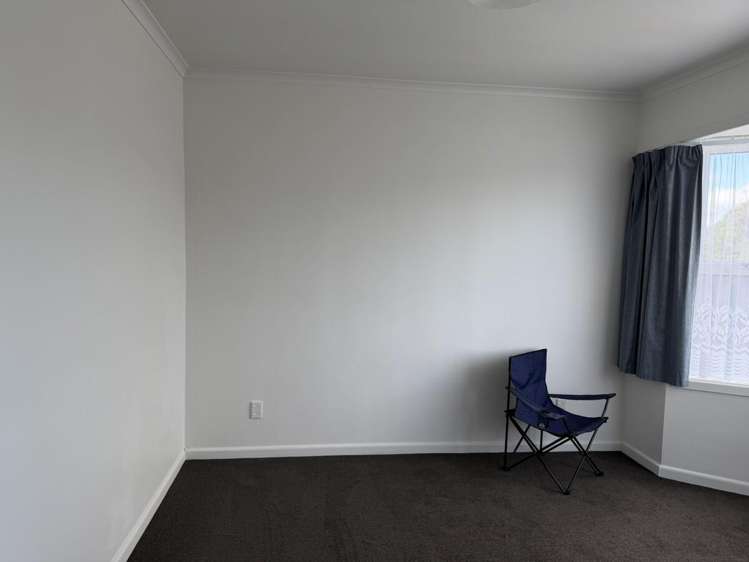 38 Grey Street Waitara_19