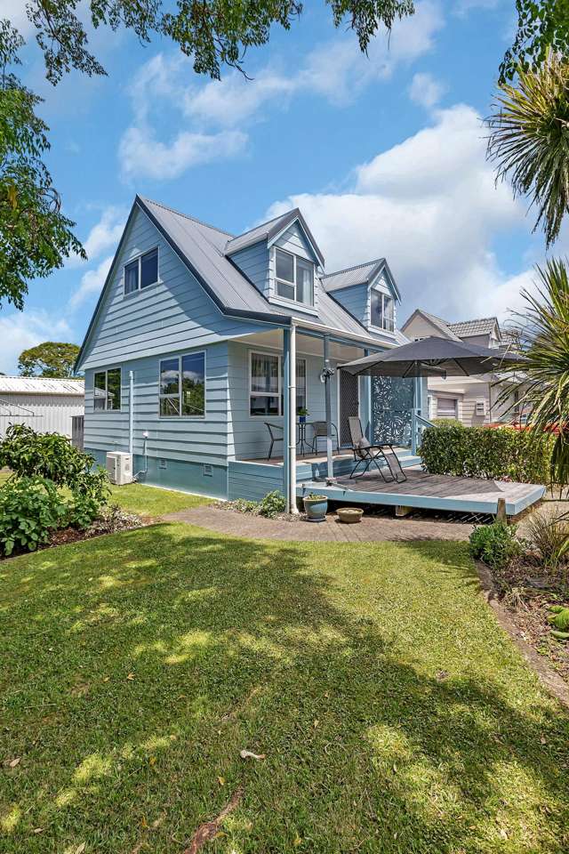 86B Paramount Parade Tikipunga_3