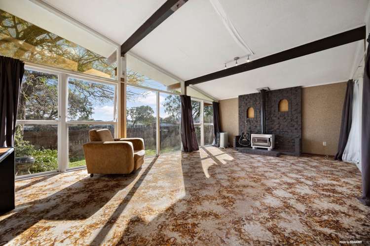 112 Muir Avenue Mangere Bridge_2