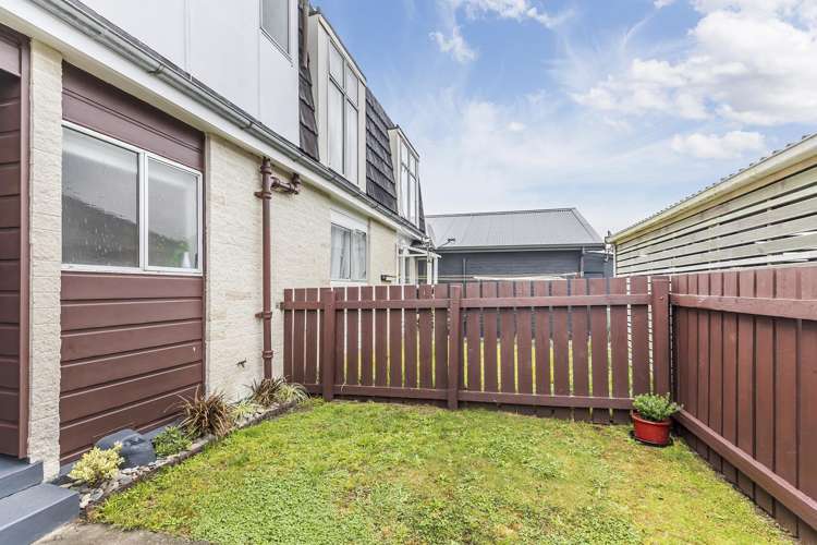 4 Cobar Close Maupuia_12