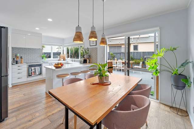 4/287 Vipond Road Stanmore Bay_2