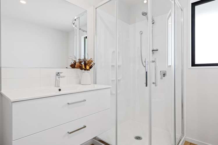 1 Stonyer Street Woodend_12