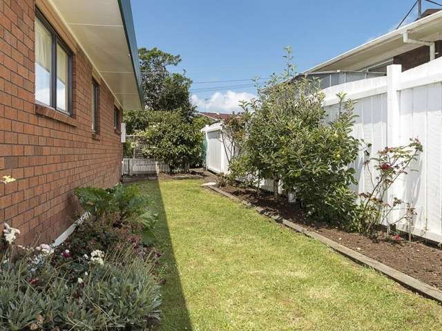 25/151 Kitchener Road Pukekohe_3