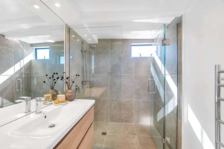 110 Saint Albans Street Saint Albans_12