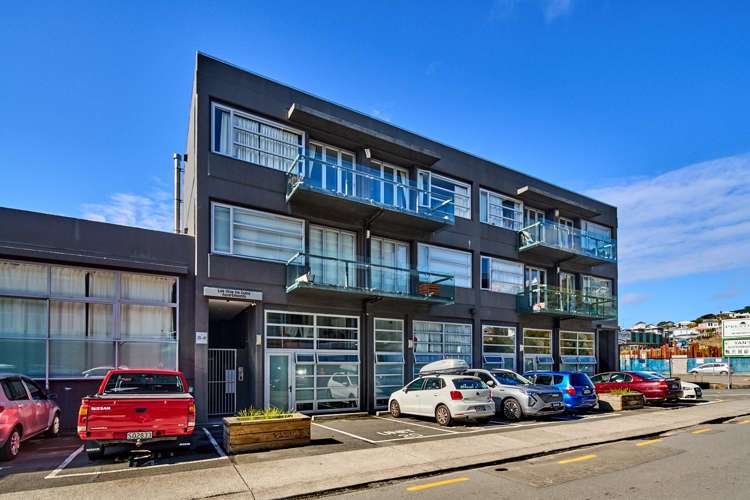 2/35 Torrens Terrace Mount Cook_13
