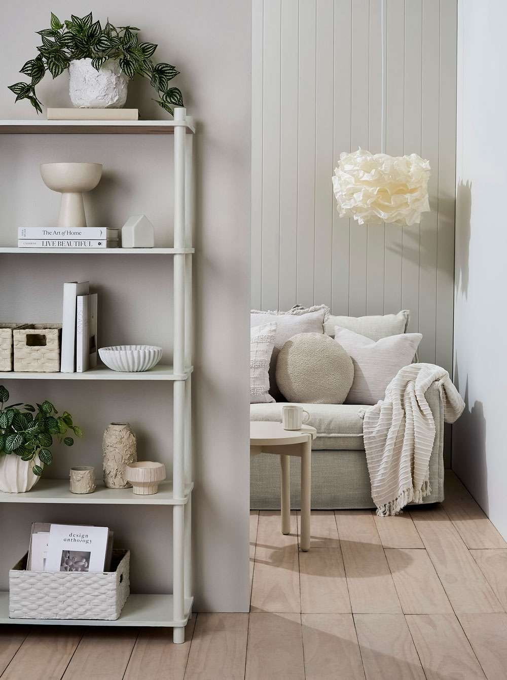 Project Annick Larkin. Textured wall Hannah Tapner. Image Bryce Carleton.