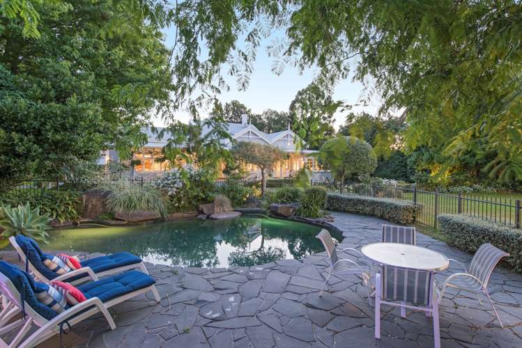 4 Golf Road Epsom_18