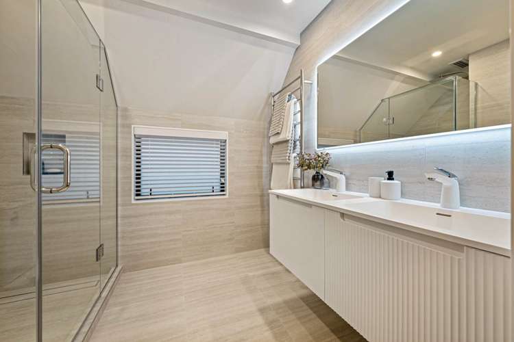 27 King George Avenue Epsom_17