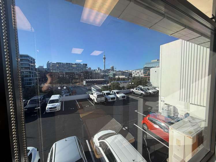 Unit 19A/142-160 Beaumont Street City Centre_5