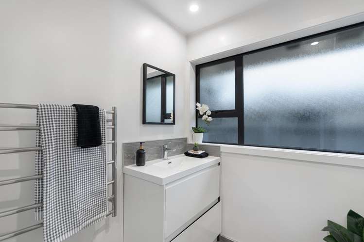 45 Skerten Avenue Hornby_15