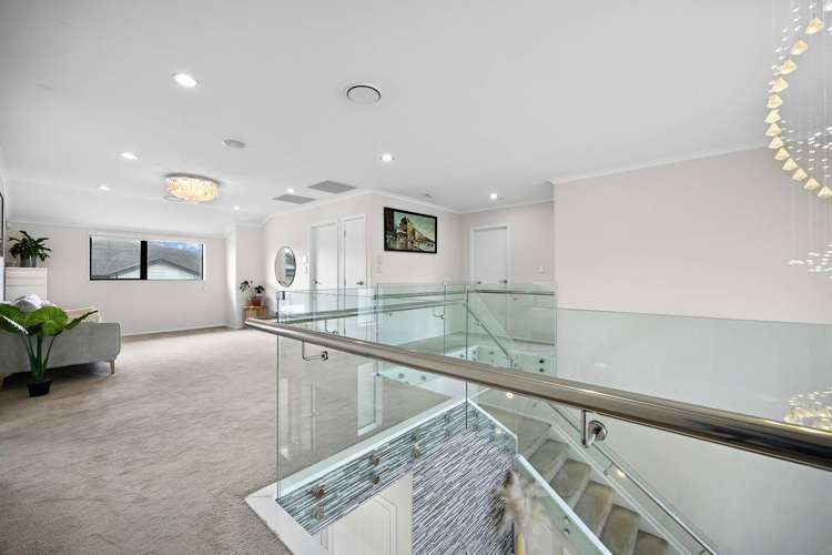 95 Medallion Drive Oteha_16