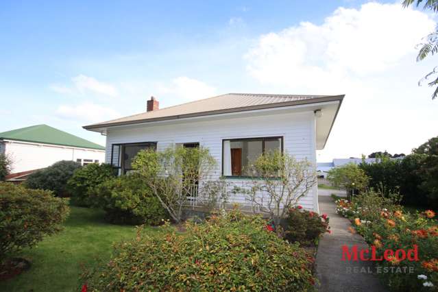 8 Mona Square Ashburton_2