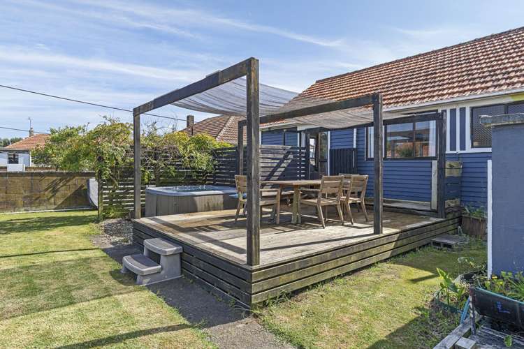 21 Strange Street Waitara_14