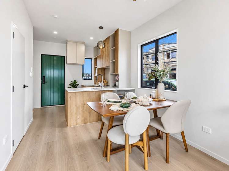 370 Ormiston Road Flat Bush_9