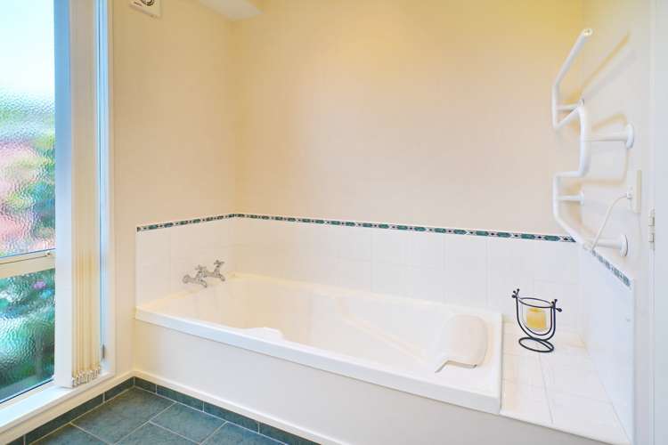 17 Dover Street Leithfield_13