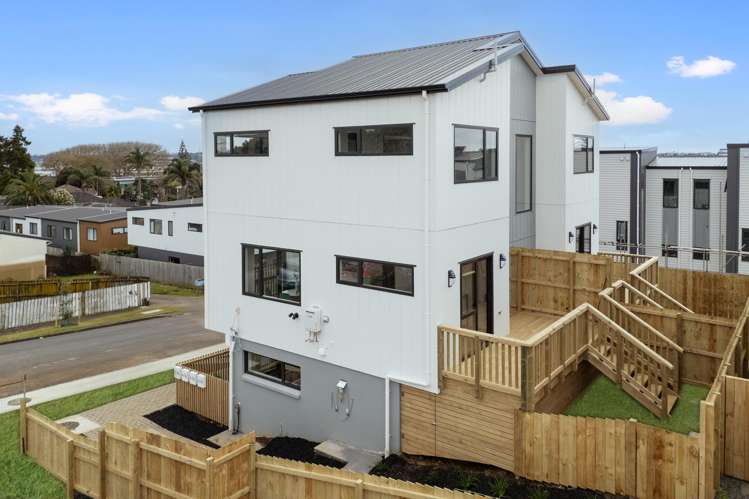 4-6/33 Ryburn Road Mount Wellington_28